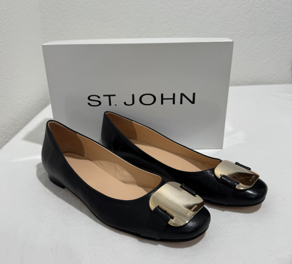 Vintage St John Black Leather Slip On Flats Logo Gold Plate Toe Sz 9 Italy Women